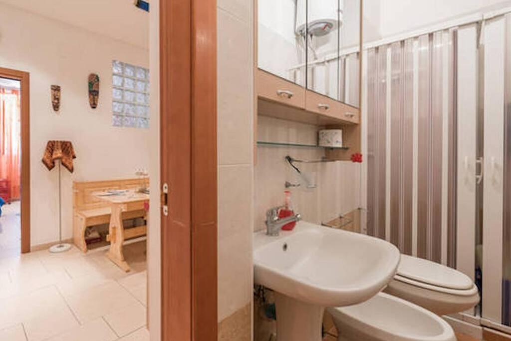 Apartamento Letto Ad Acqua H2Ome Bari Exterior foto